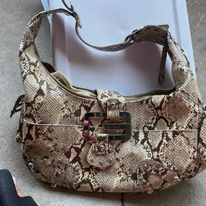 Guess purse